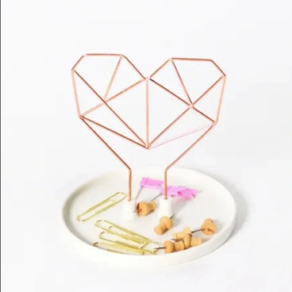 New Imm Living COXET WIRE HEART CERAMIC JEWELRY HOLDER